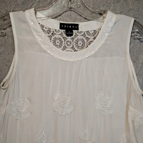 Tribal Women's Sequins & Embroidered  White Tank Top in Size Small - Picture 2 of 12